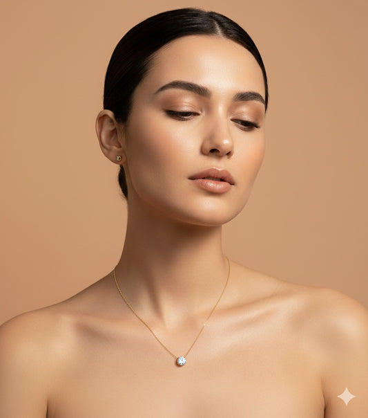 Stone studed Anti- tarnish Pendant necklace