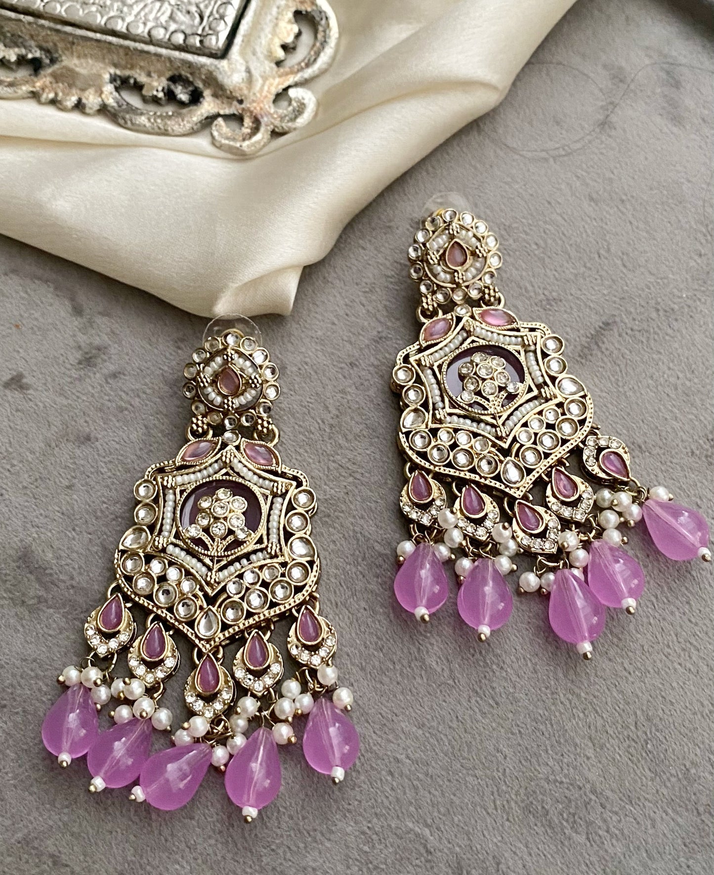 Lilac Mohini Kundan Earrings