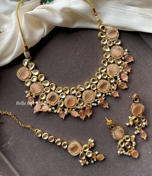 Navi kundan necklace set