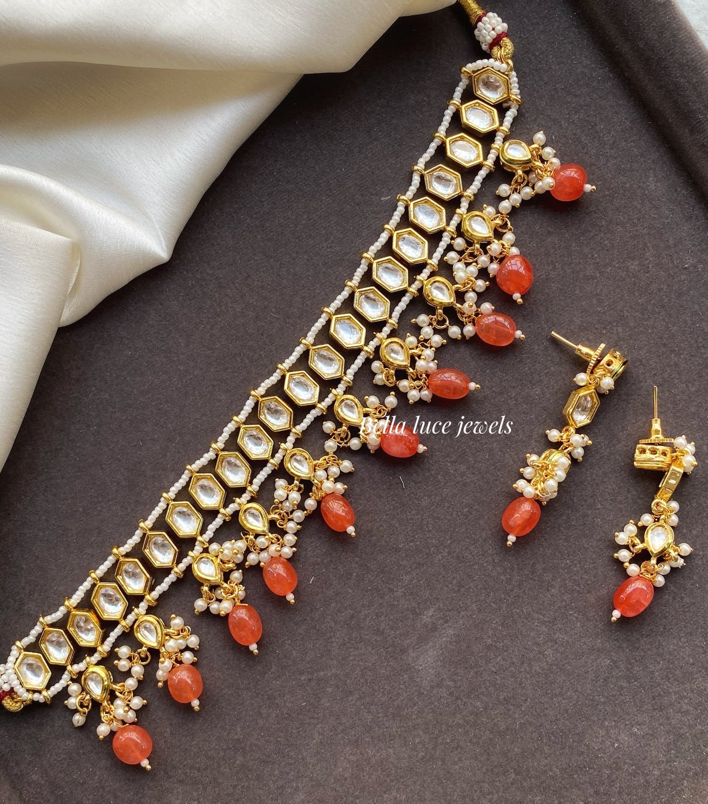 Niya Choker Necklace Set