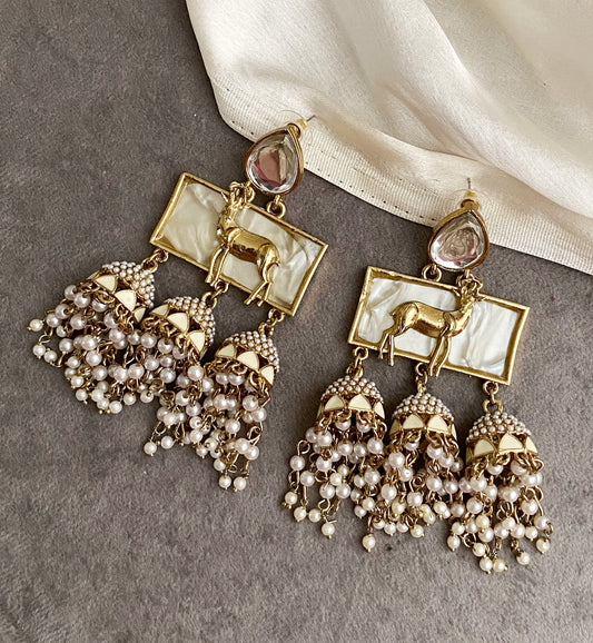 Ivory Preeti Earrings