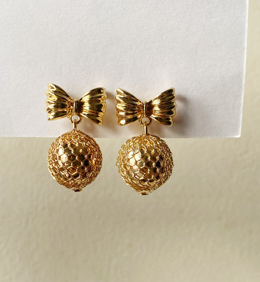 Bow drop earrings