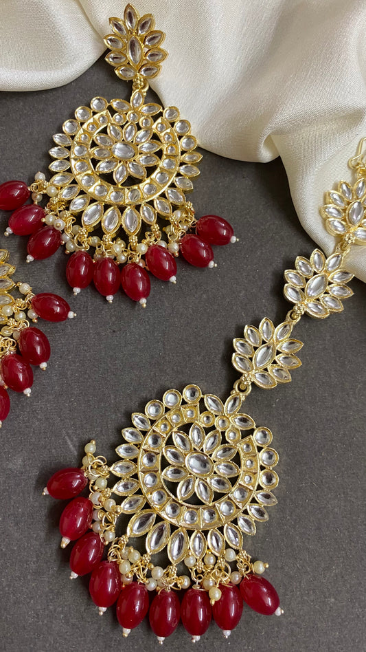 Red Heral Kundan Earrings and Maangtikka set