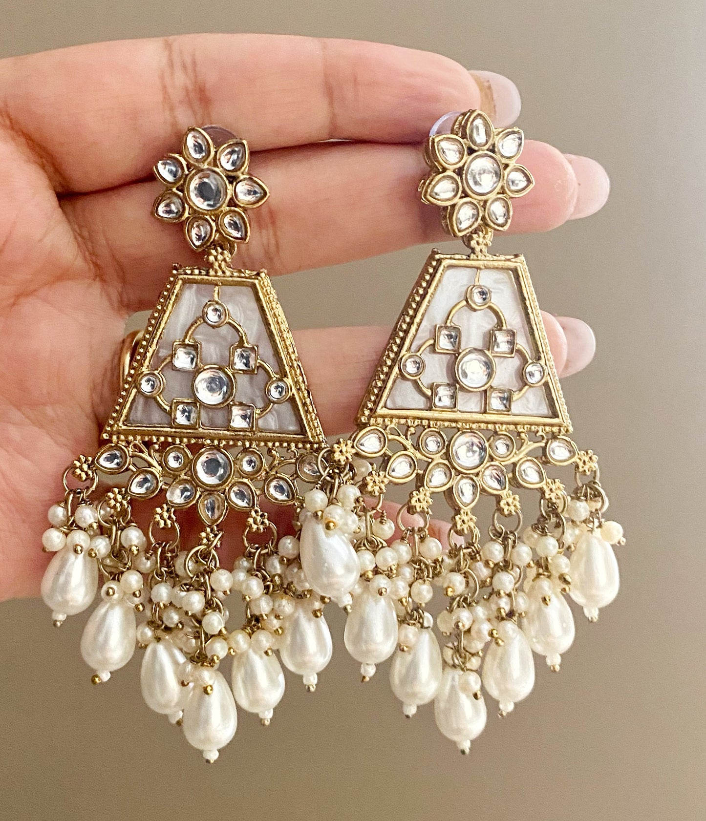 Rashmi ivory pearl earrings