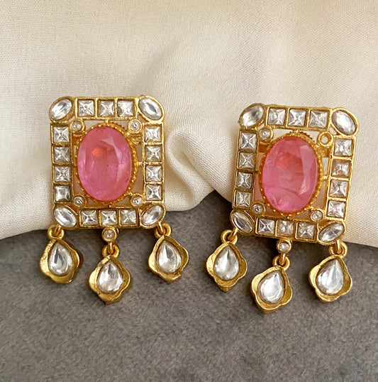 Jaanvi Pink kundan choker set