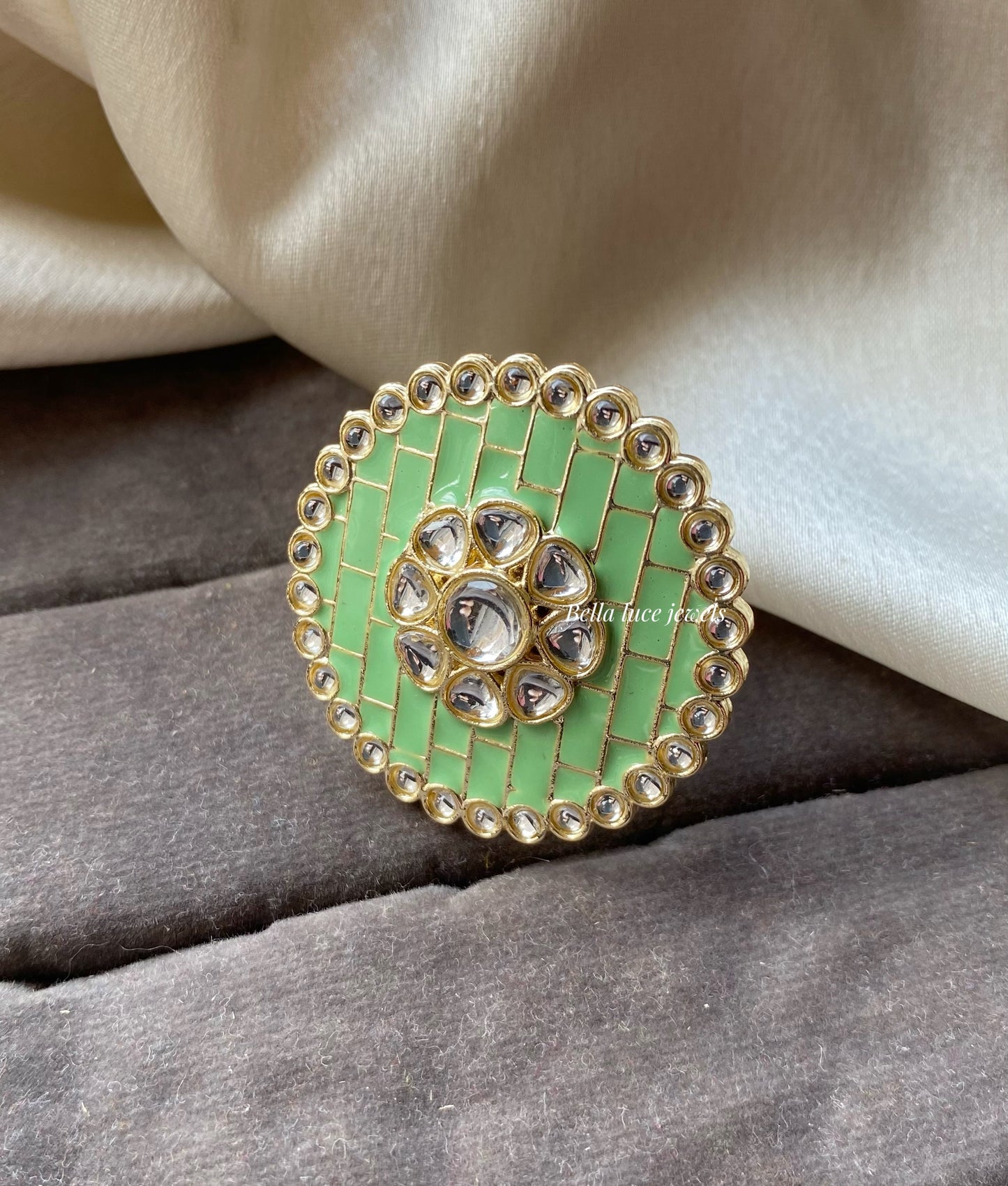 Kundan ring 4