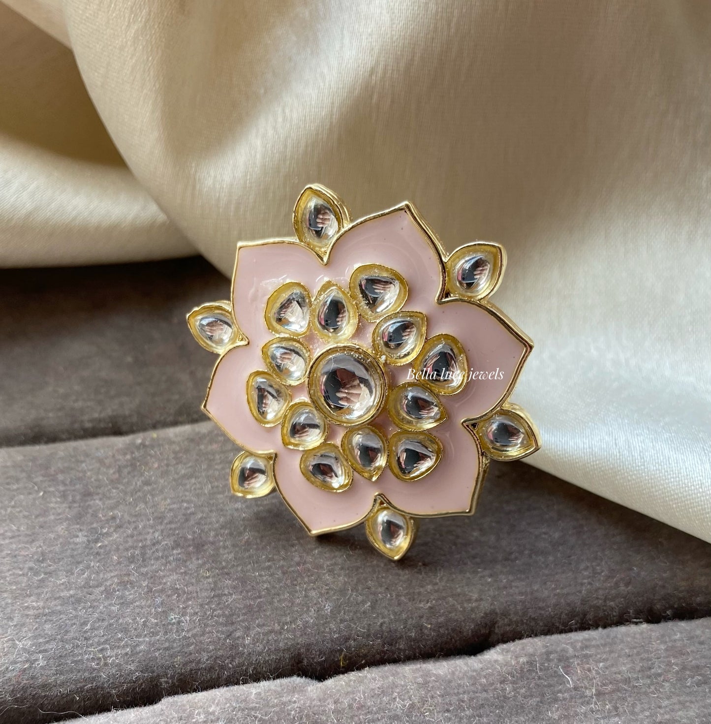 Kundan ring 10