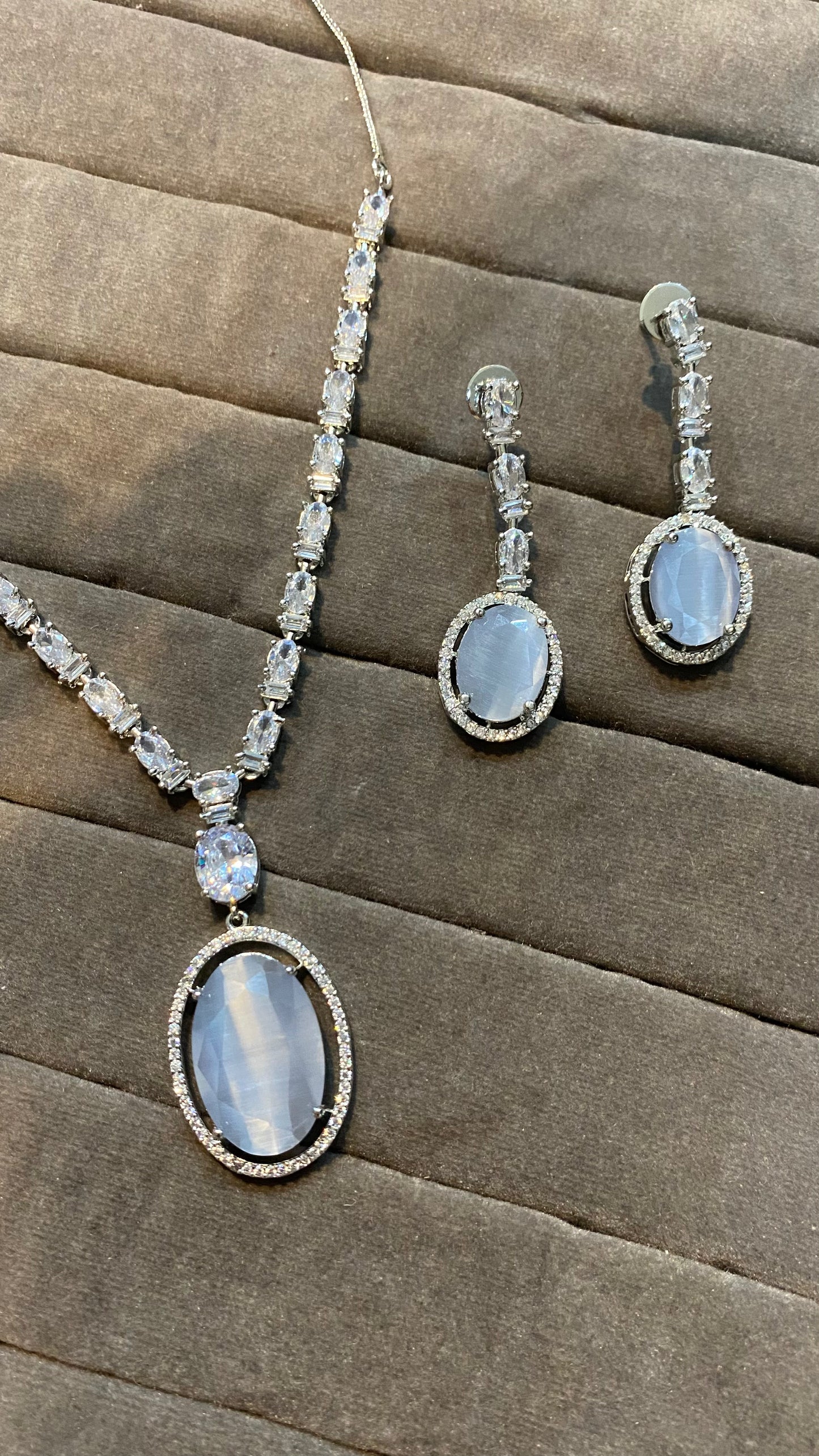 Moonstone american diamond necklace set