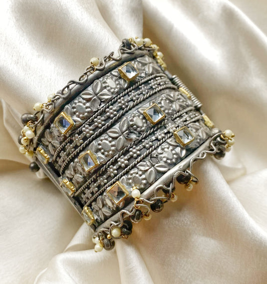 Meena Silver oxidised kada