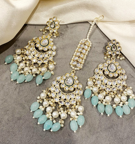Sanaya Kundan Chandbali Earrings & Maangtika