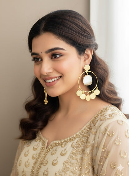 Gloria Pearl Golden Earrings