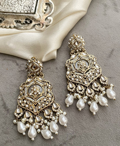 Ivory Mohini Kundan Earrings