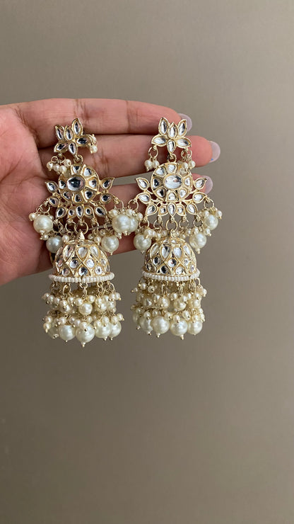 Gur kundan Jhumka