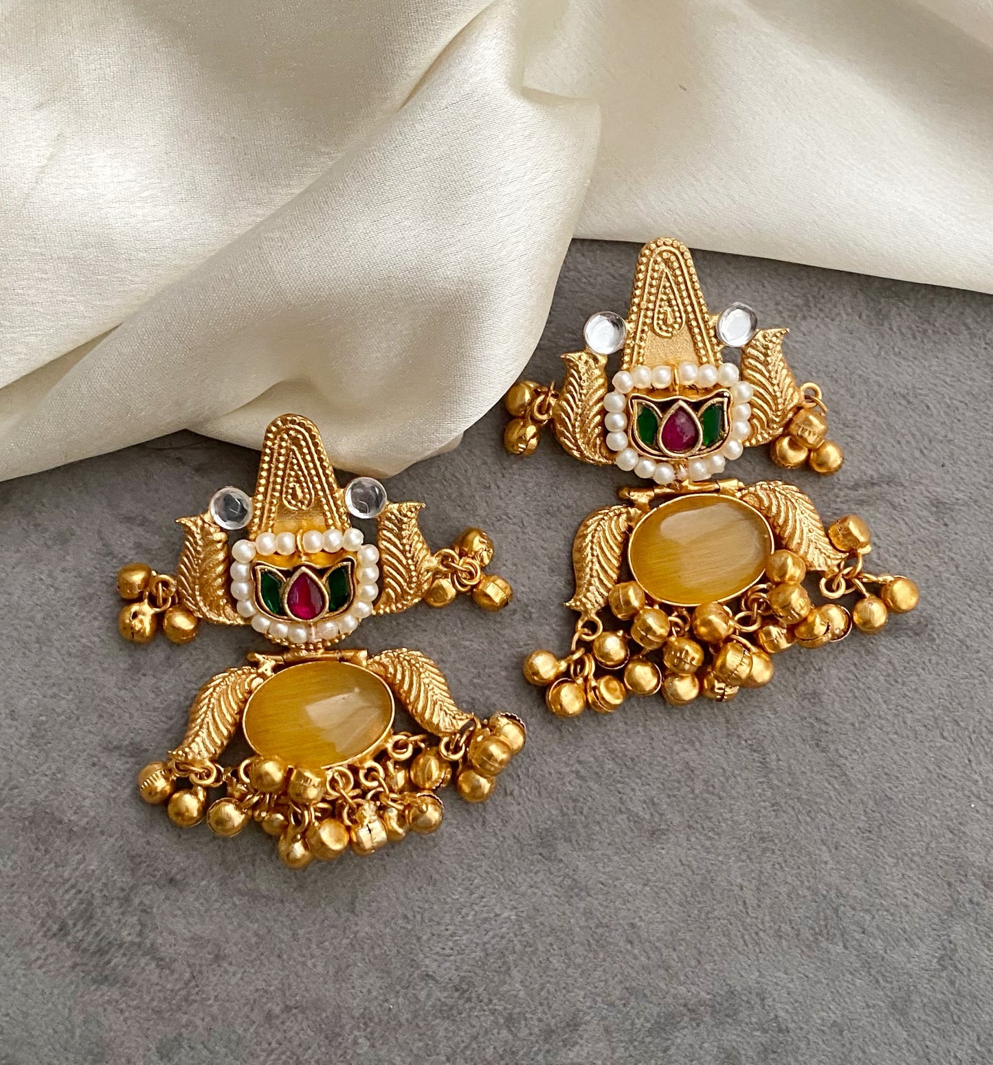 Rida Golden Earrings