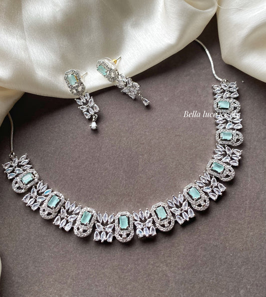 Kia Diamond necklace set- Mint
