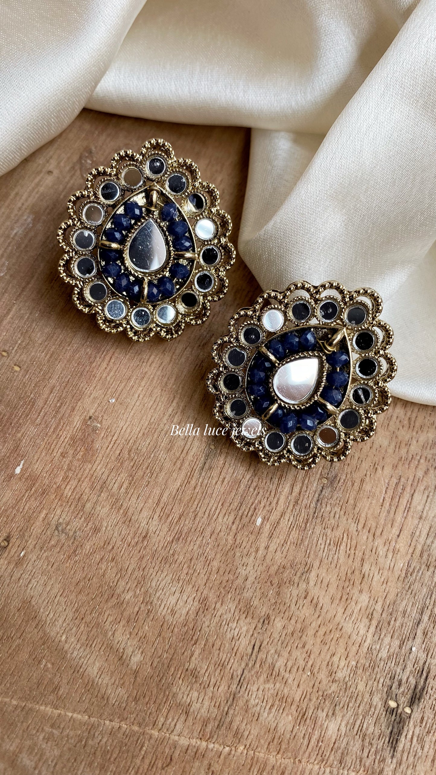 Juhi Mirror Earstuds