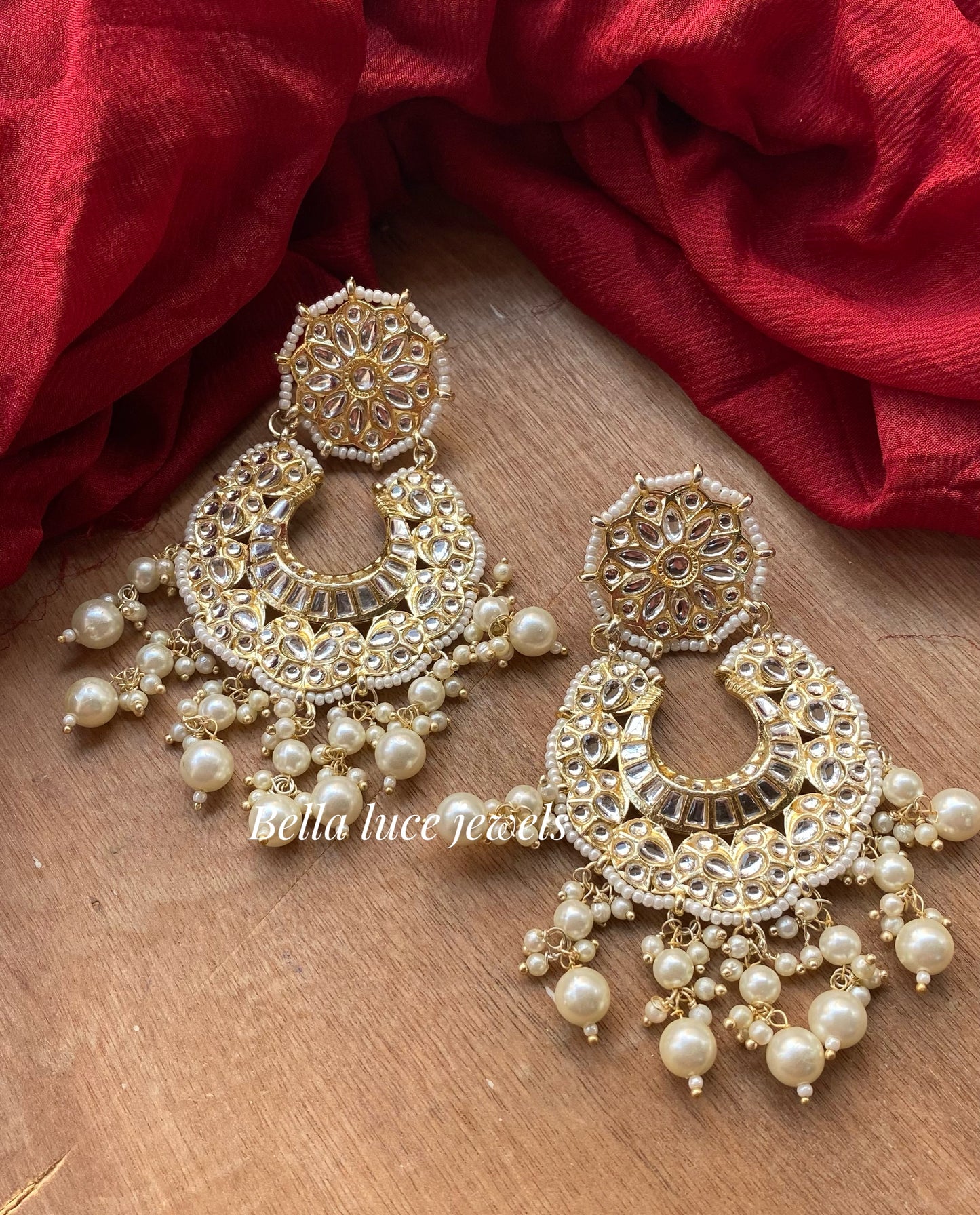 Sonakshi Kundan Chandbali