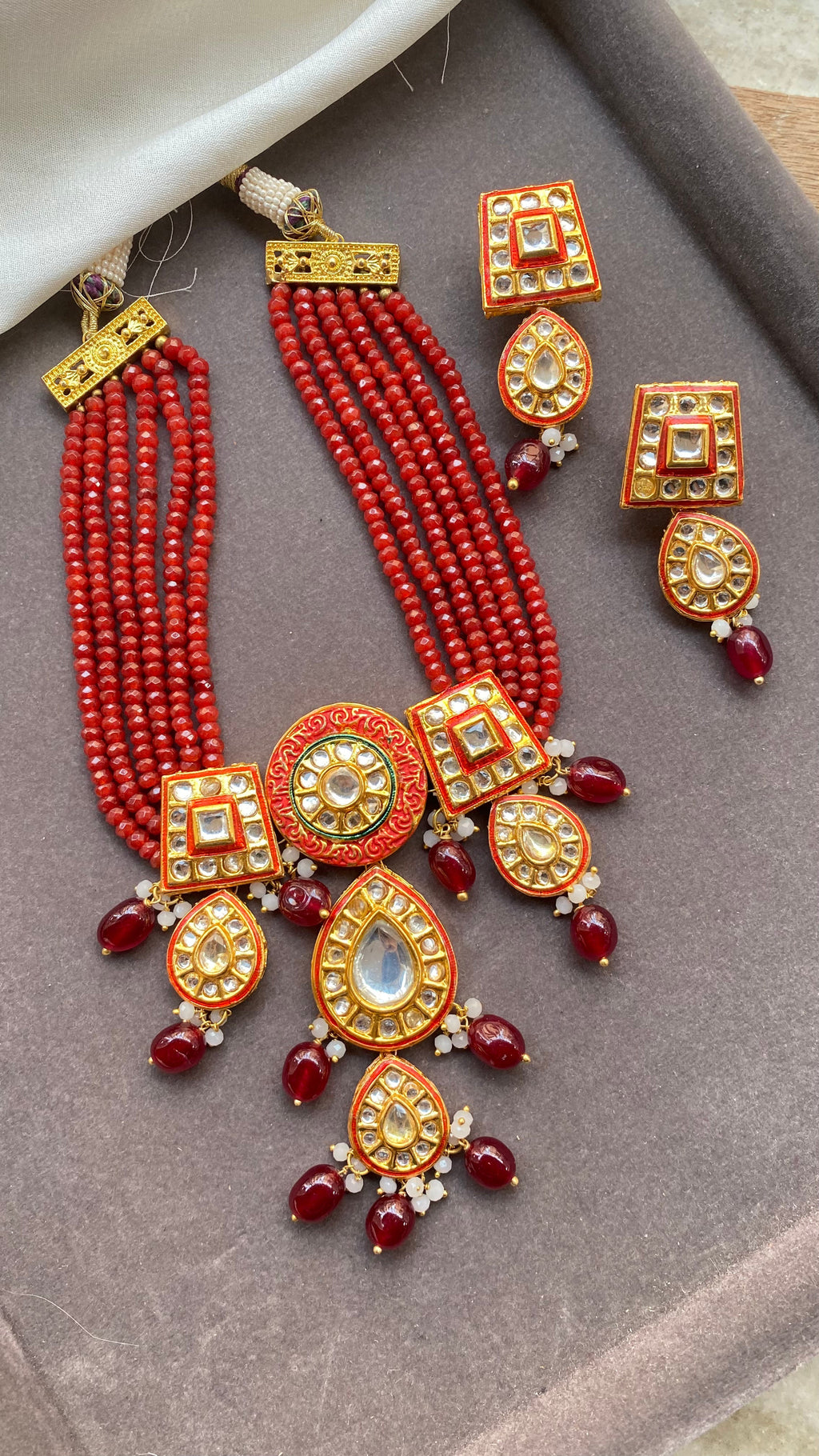 Red Kundan Necklace Set