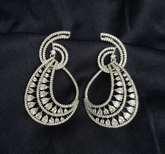Lyla dangler earrings