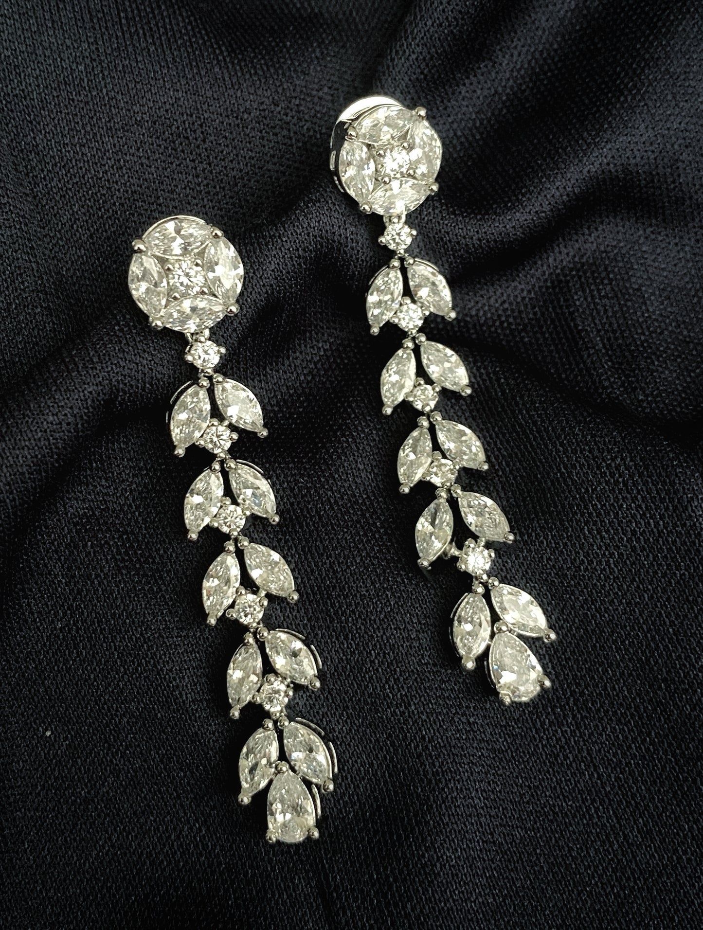 Tiya Diamond dangler earrings
