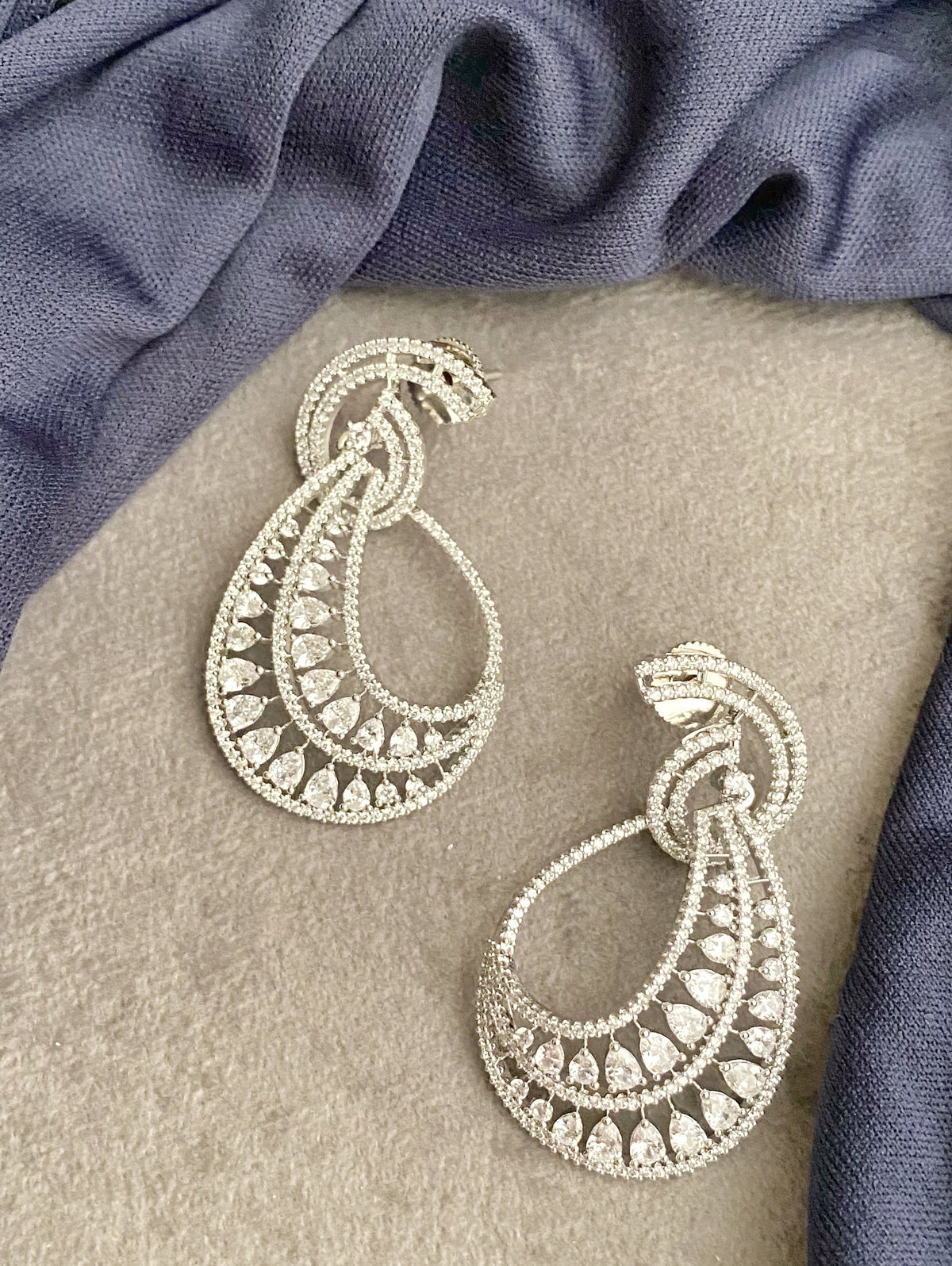 Lyla dangler earrings