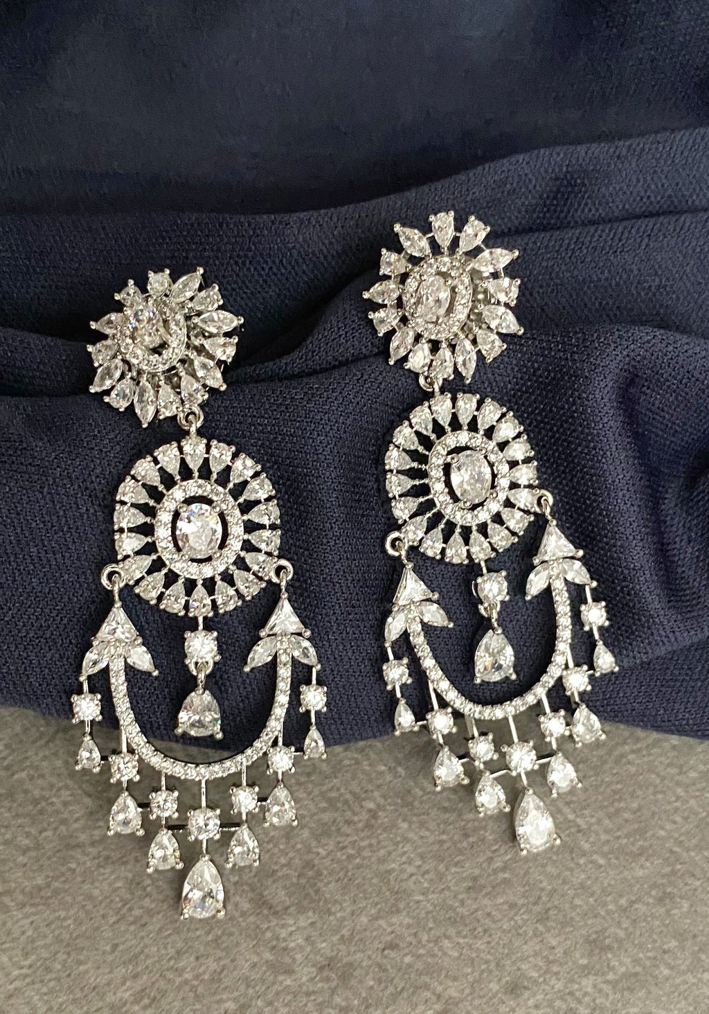 Nida Diamond Earrings