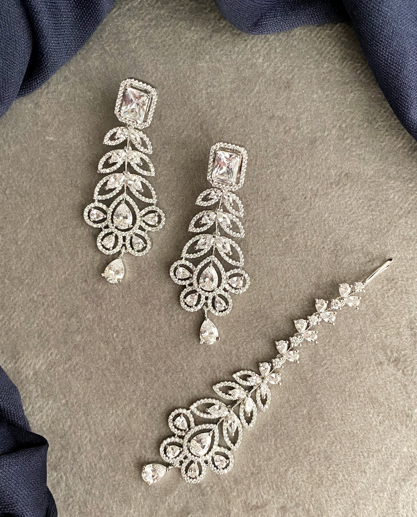 Tanya Diamond Earring and Maangtika Set