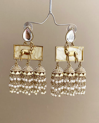 Ivory Preeti Earrings