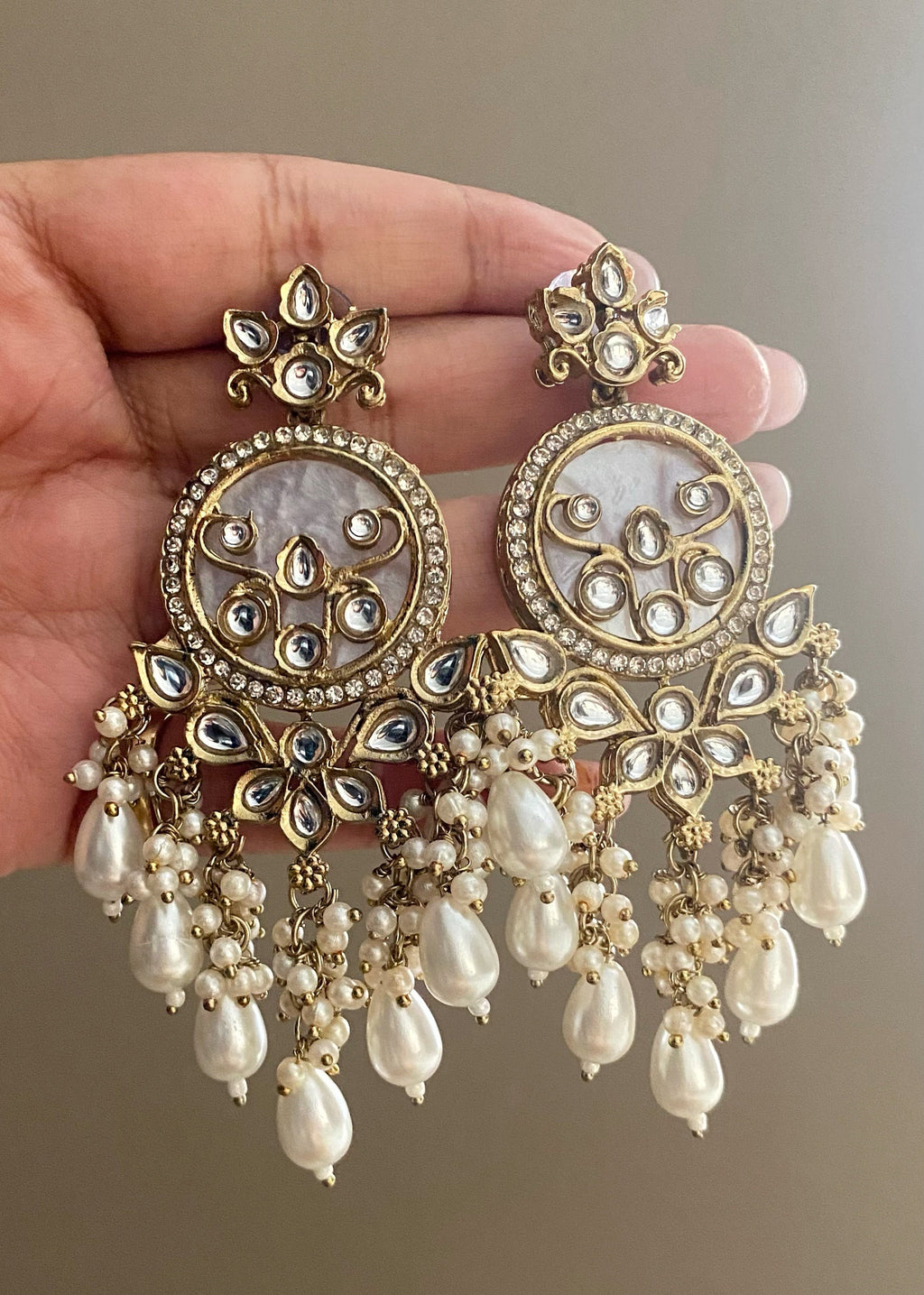 Ishani ivory pearl earrings