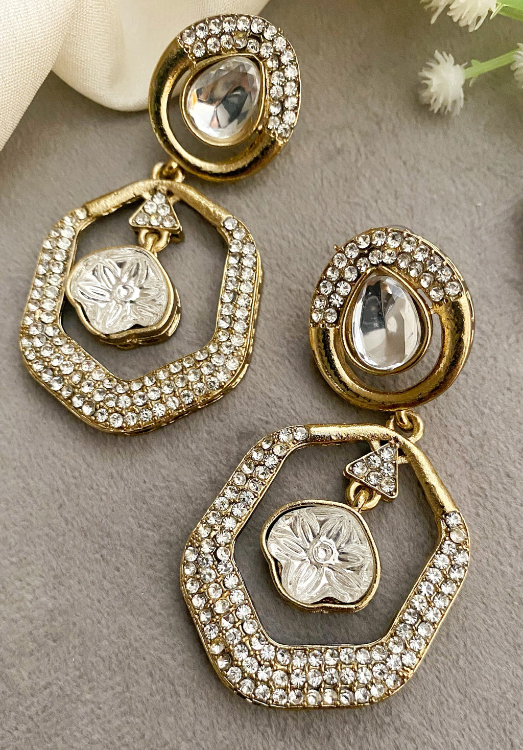 Rasa kundan earrings