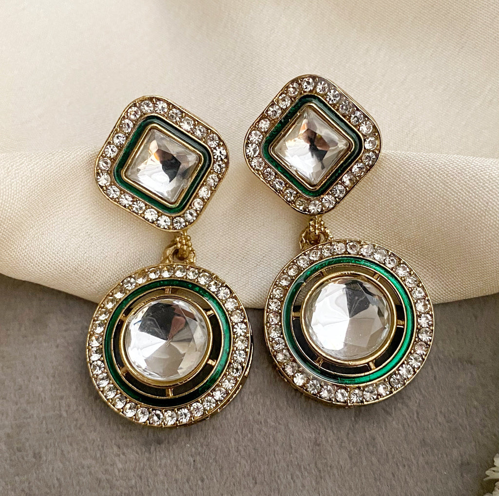 Round kundan earrings