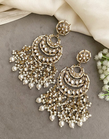 Zoya Kundan ivory chandbali