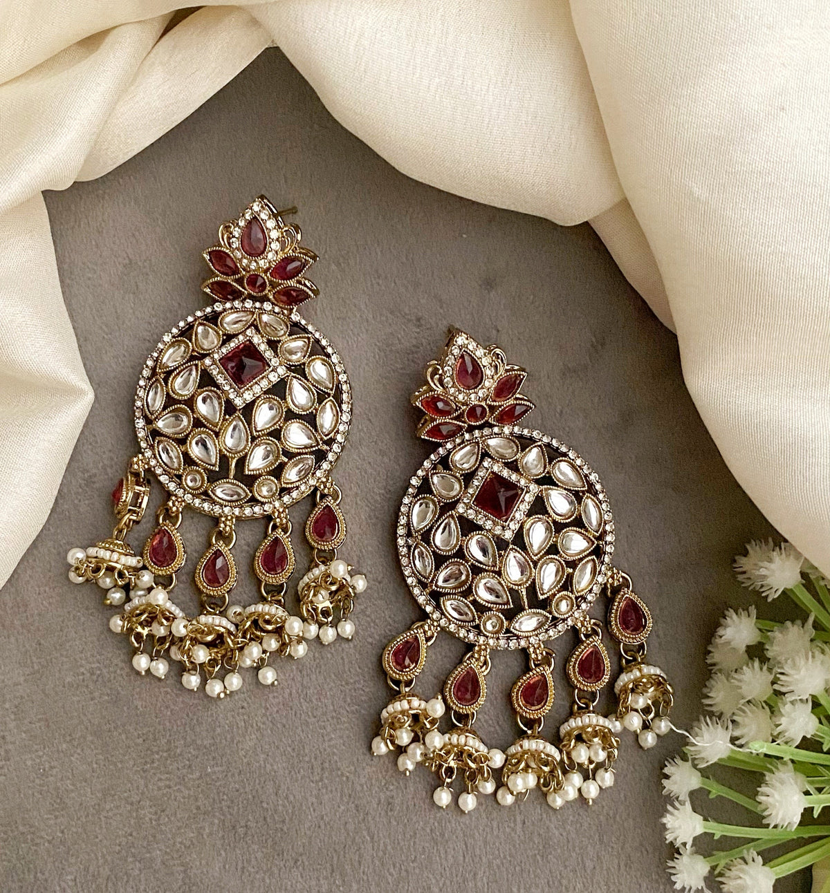 Pragati Dark pink kundan earrings