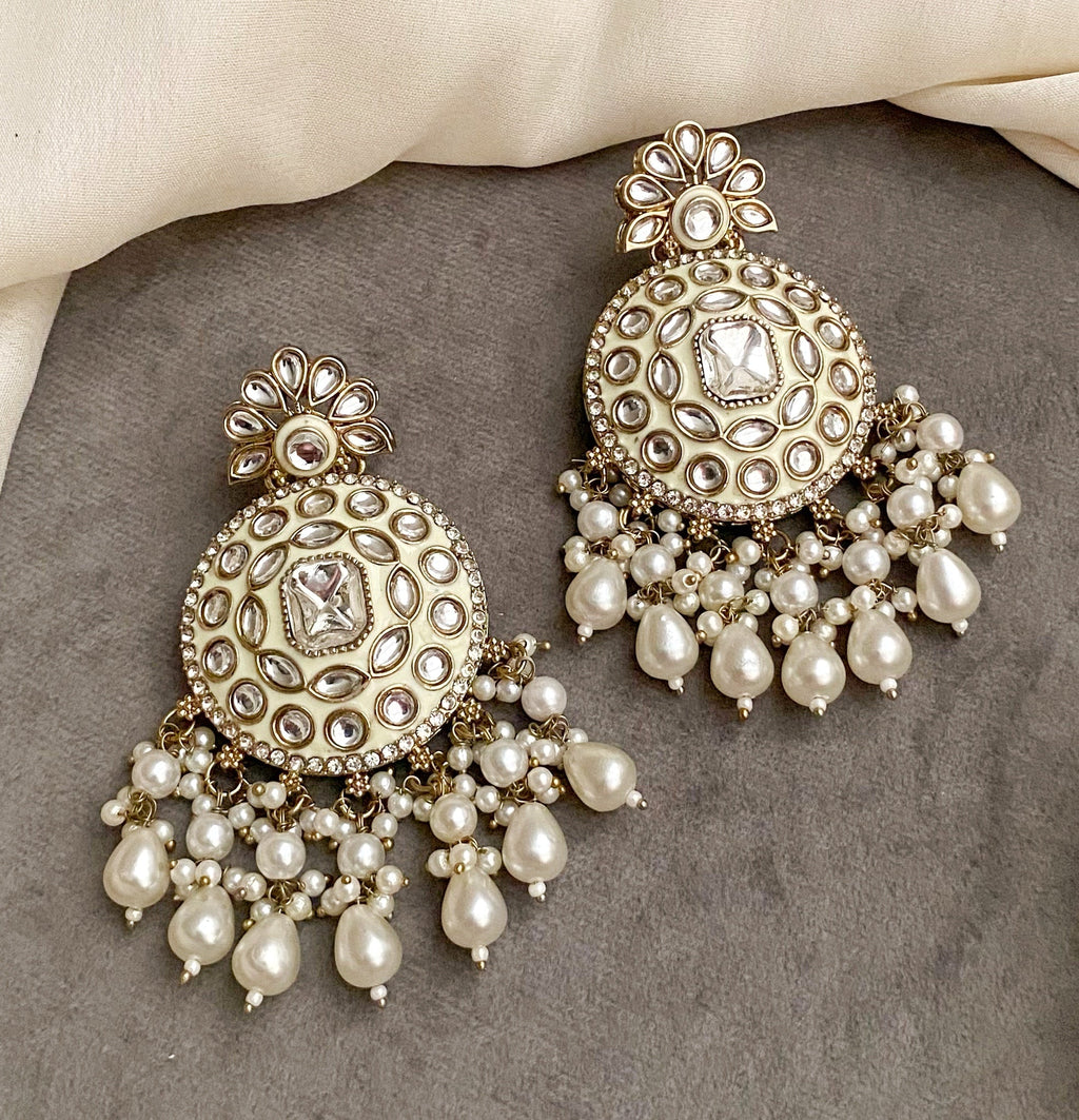 Tiya ivory kundan earrings