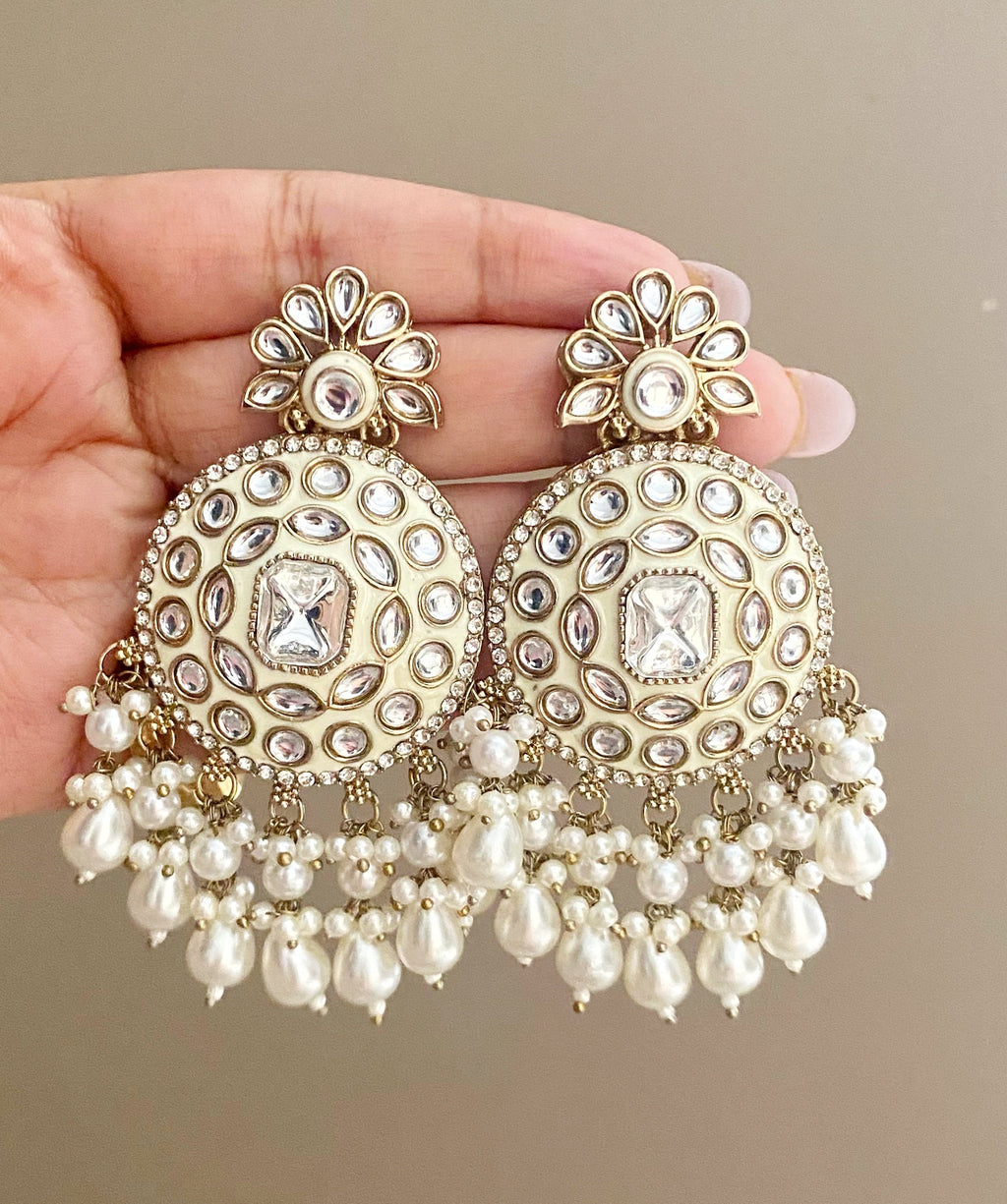 Tiya ivory kundan earrings