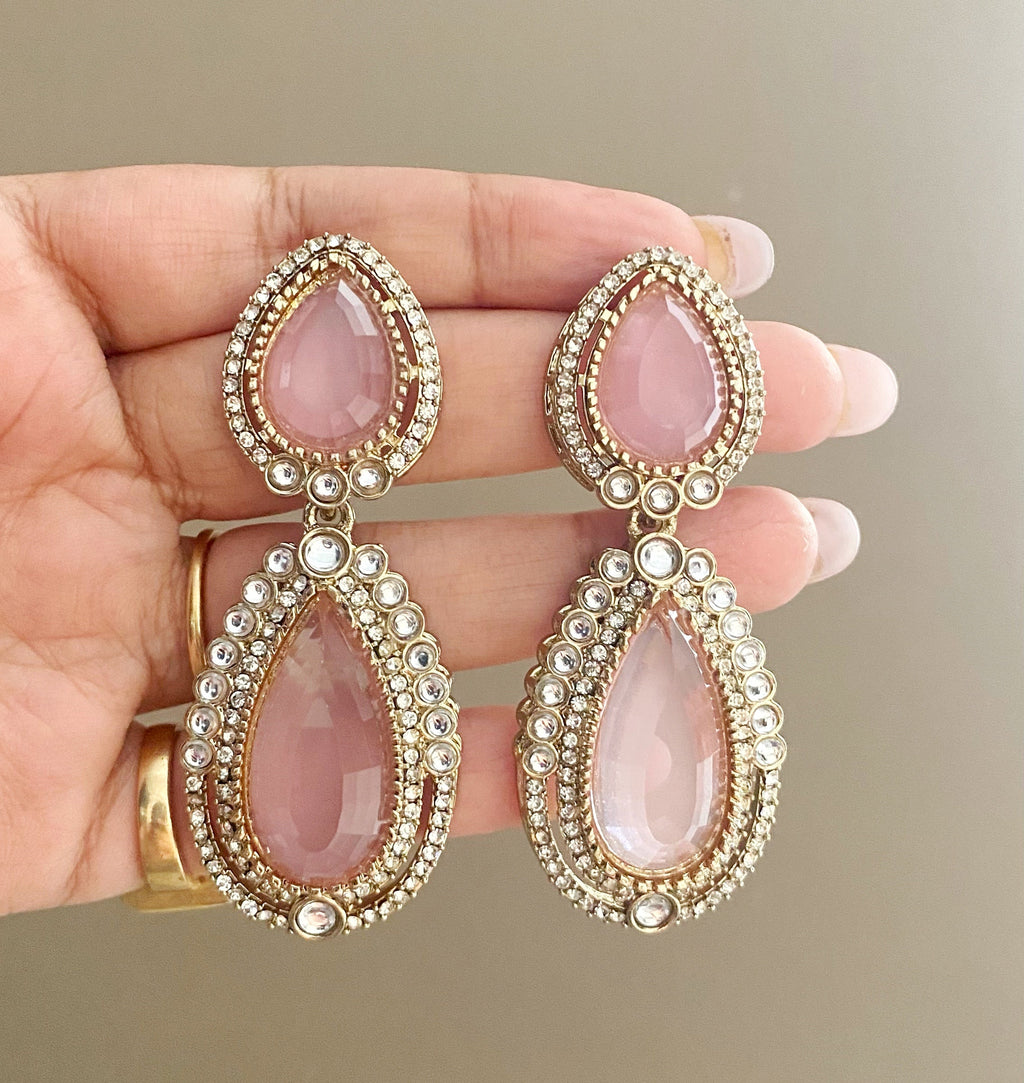 Shaya Pink dangler earrings