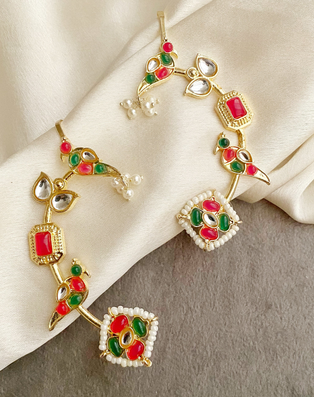 Jhanvi red green Kundan  earcuff