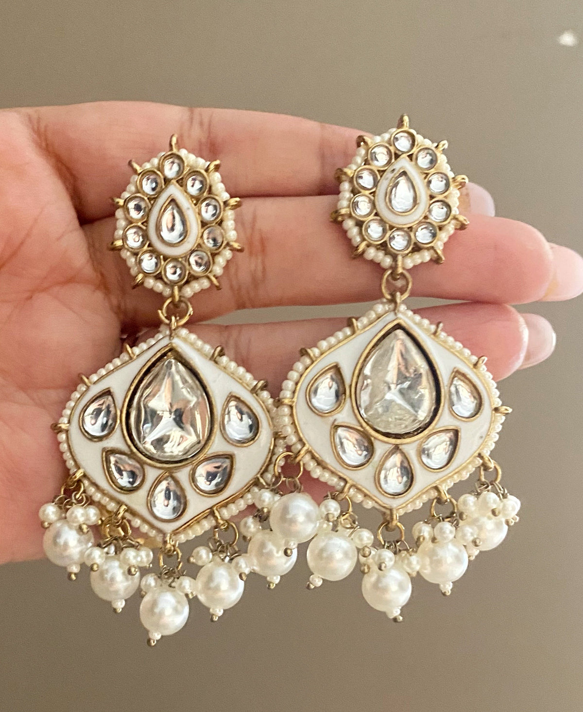 Liya Ivory kundan earrings