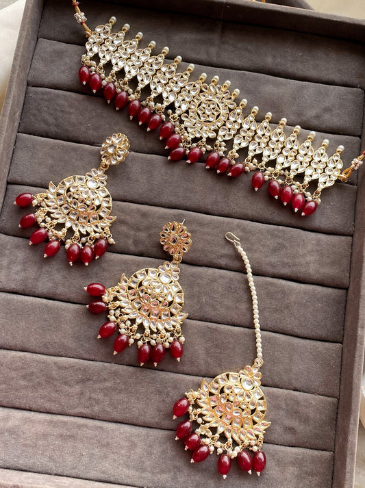Maroon Sonali kundan Choker Necklace Set