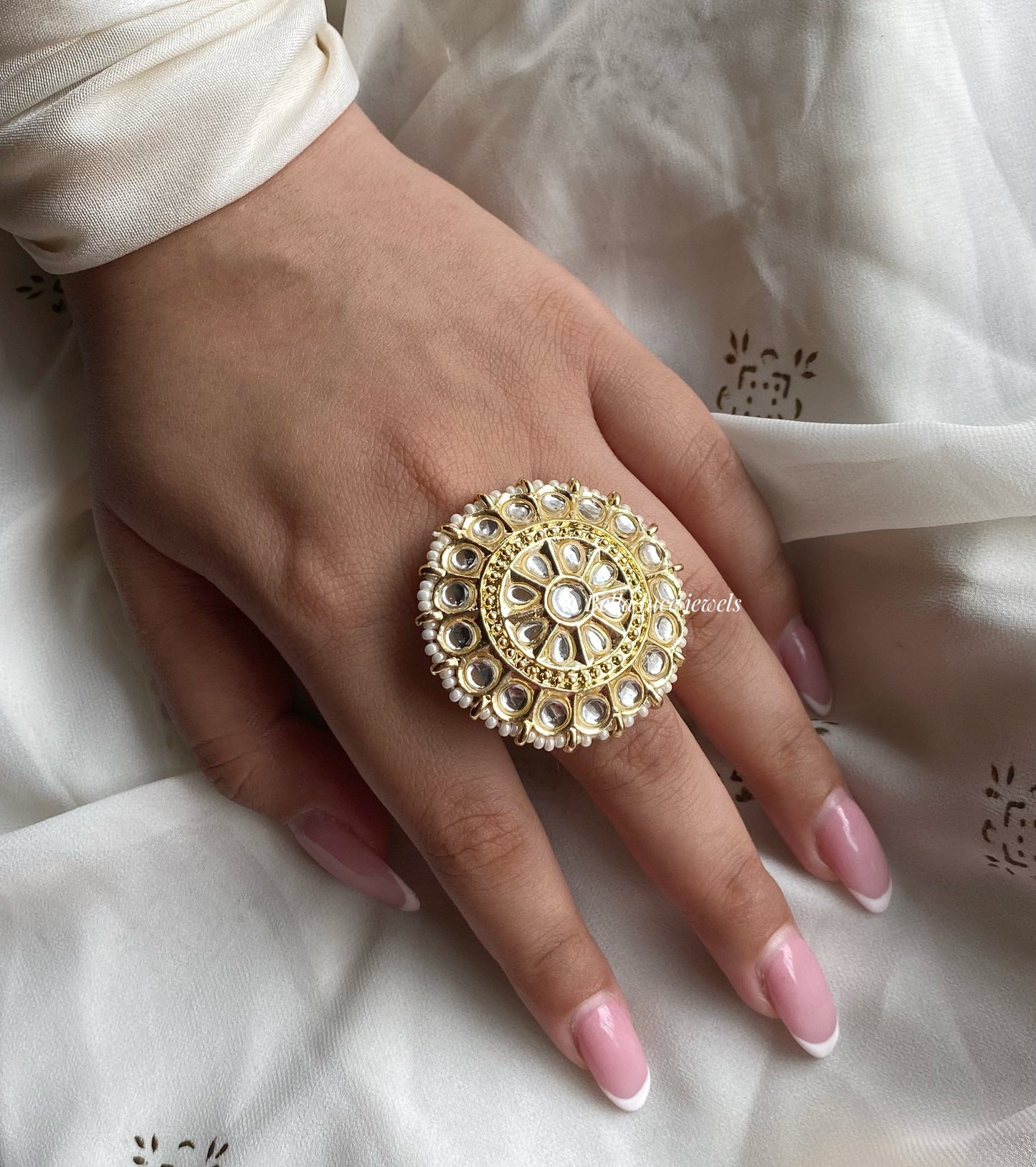 Kundan ring 2