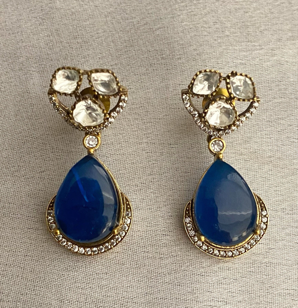 Blue Jhia mossionite Kundan necklace sets