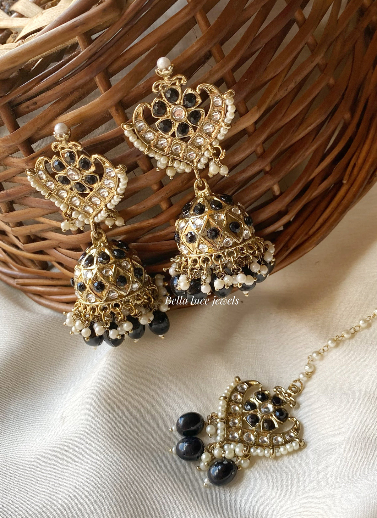 Black Nagma Kundan Jhumka with Maangtikka