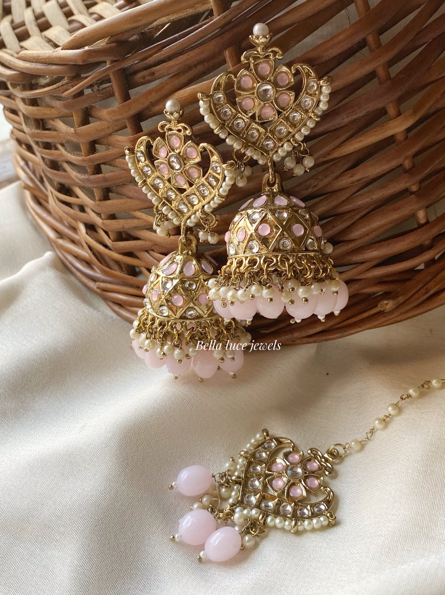 Pink Nagma Kundan Jhumka with Maangtikka