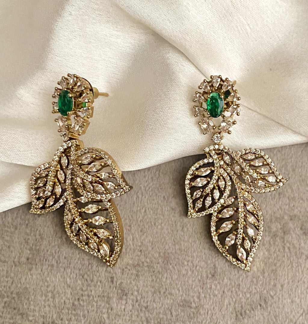 Green gayatri american diamond necklace sets