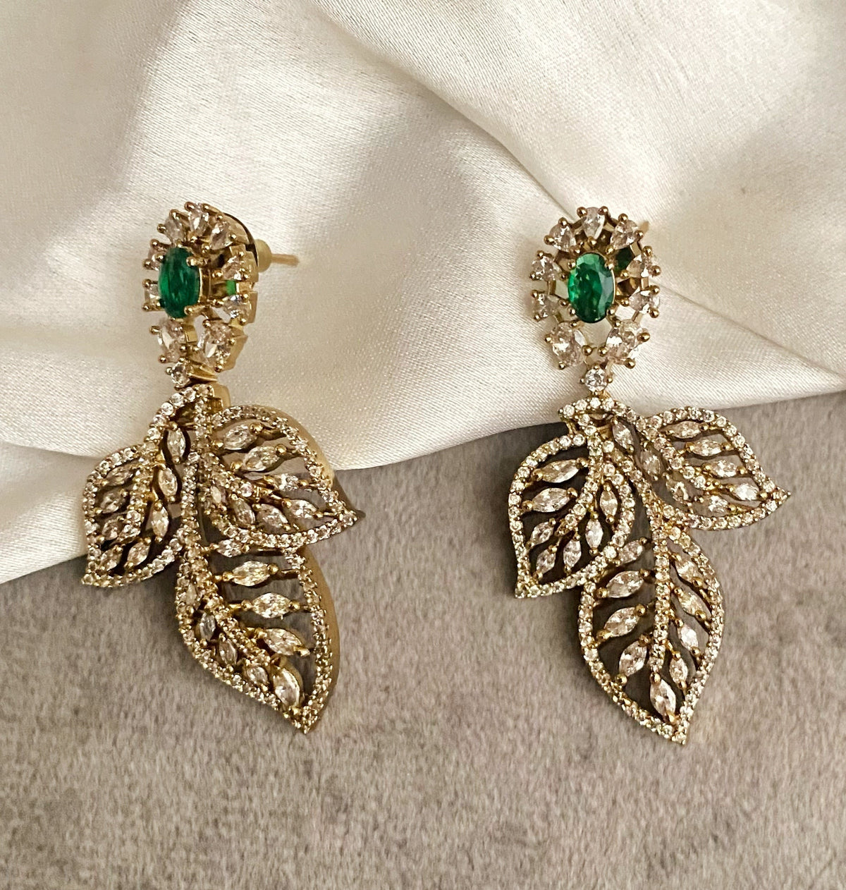 Green gayatri american diamond necklace sets
