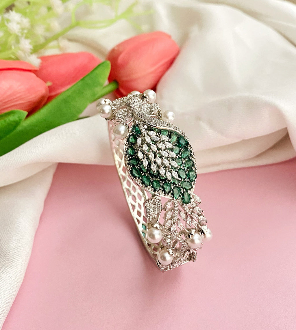 Emerald Preeti diamond bracelet