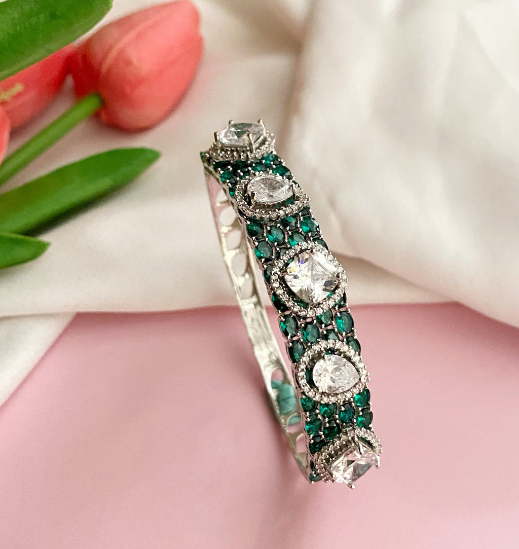 Emerald Mrini diamond bracelet