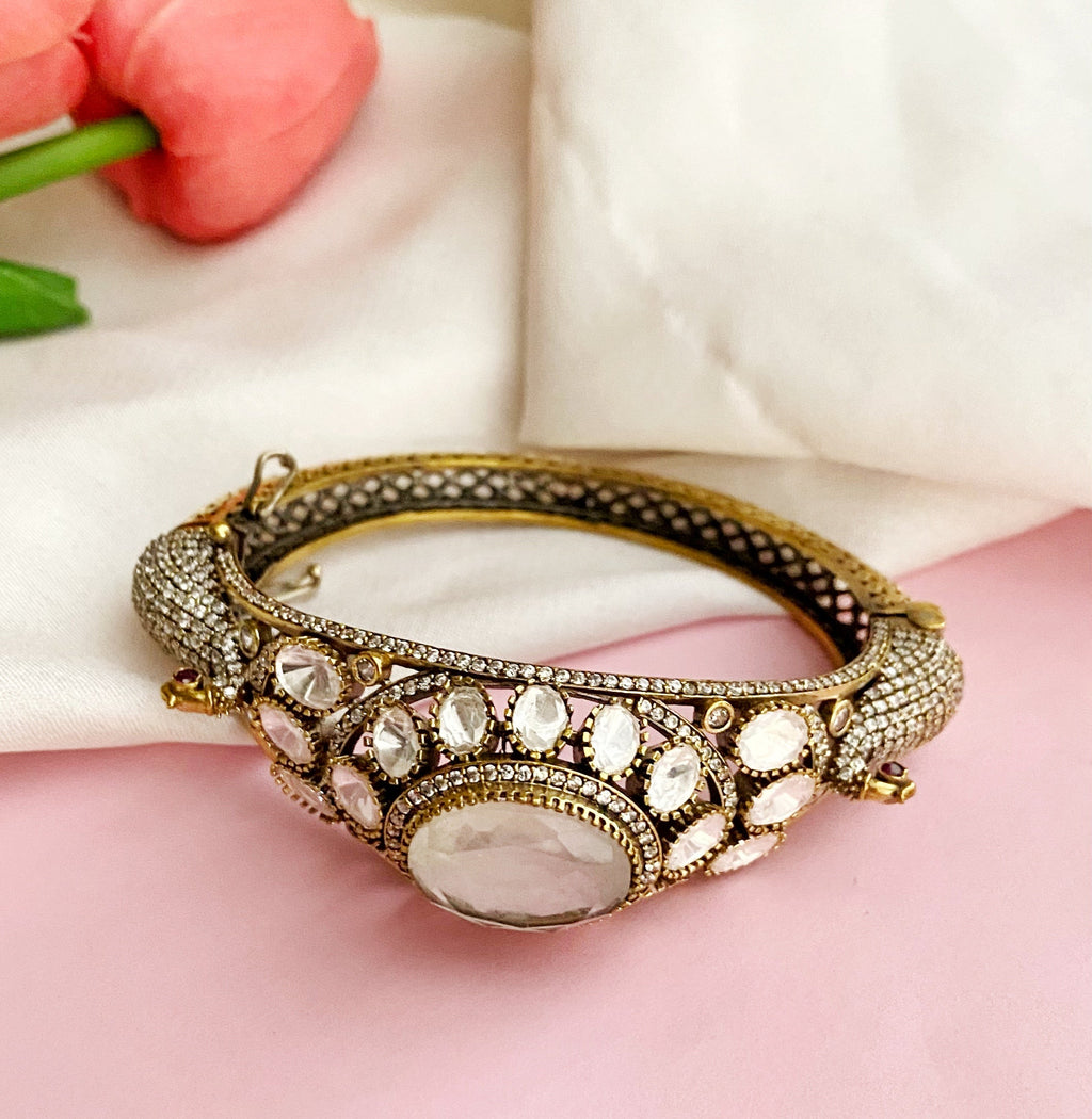 Neetu white mossionite kundan bracelet