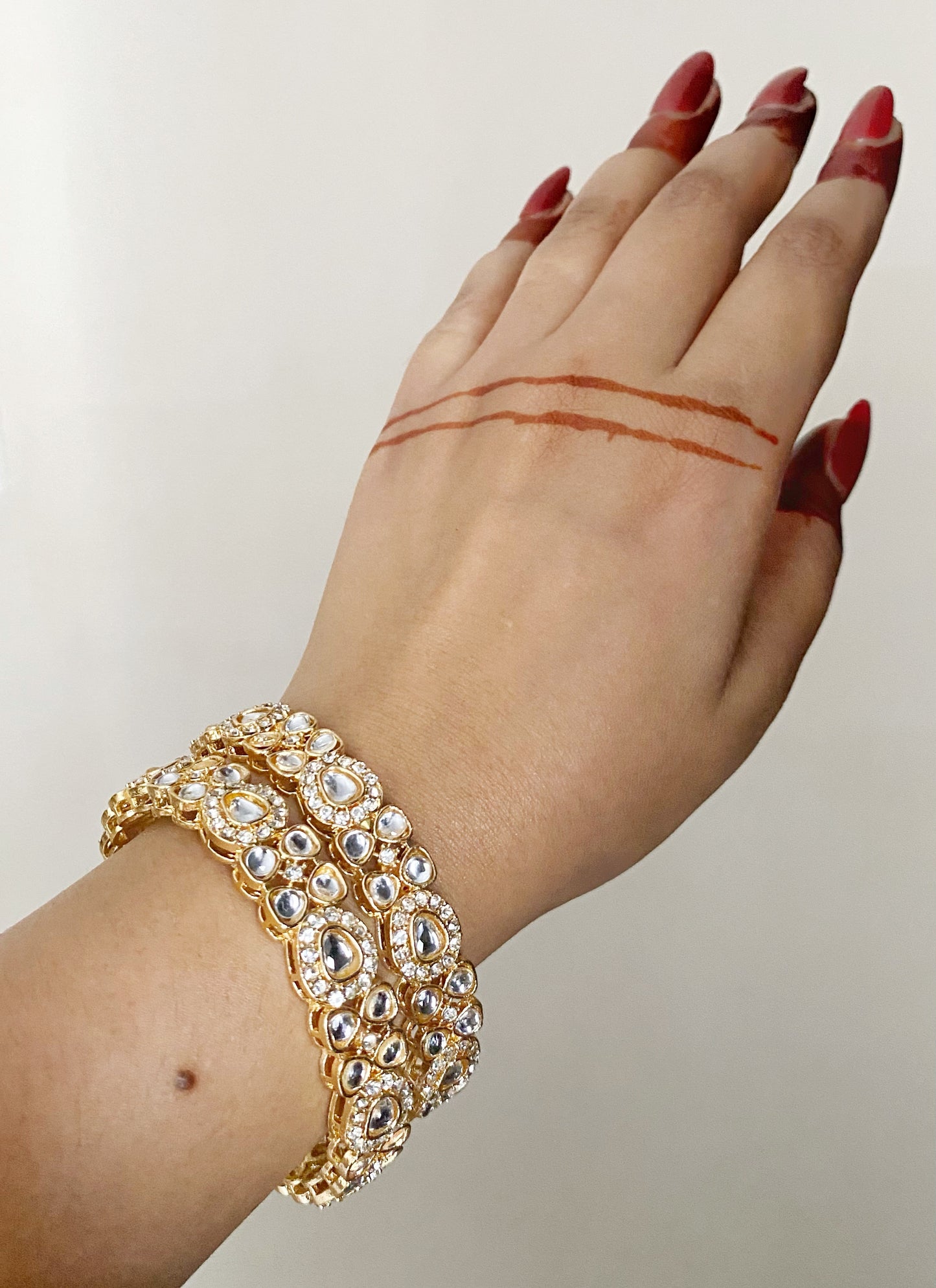 Riya Kundan bangles