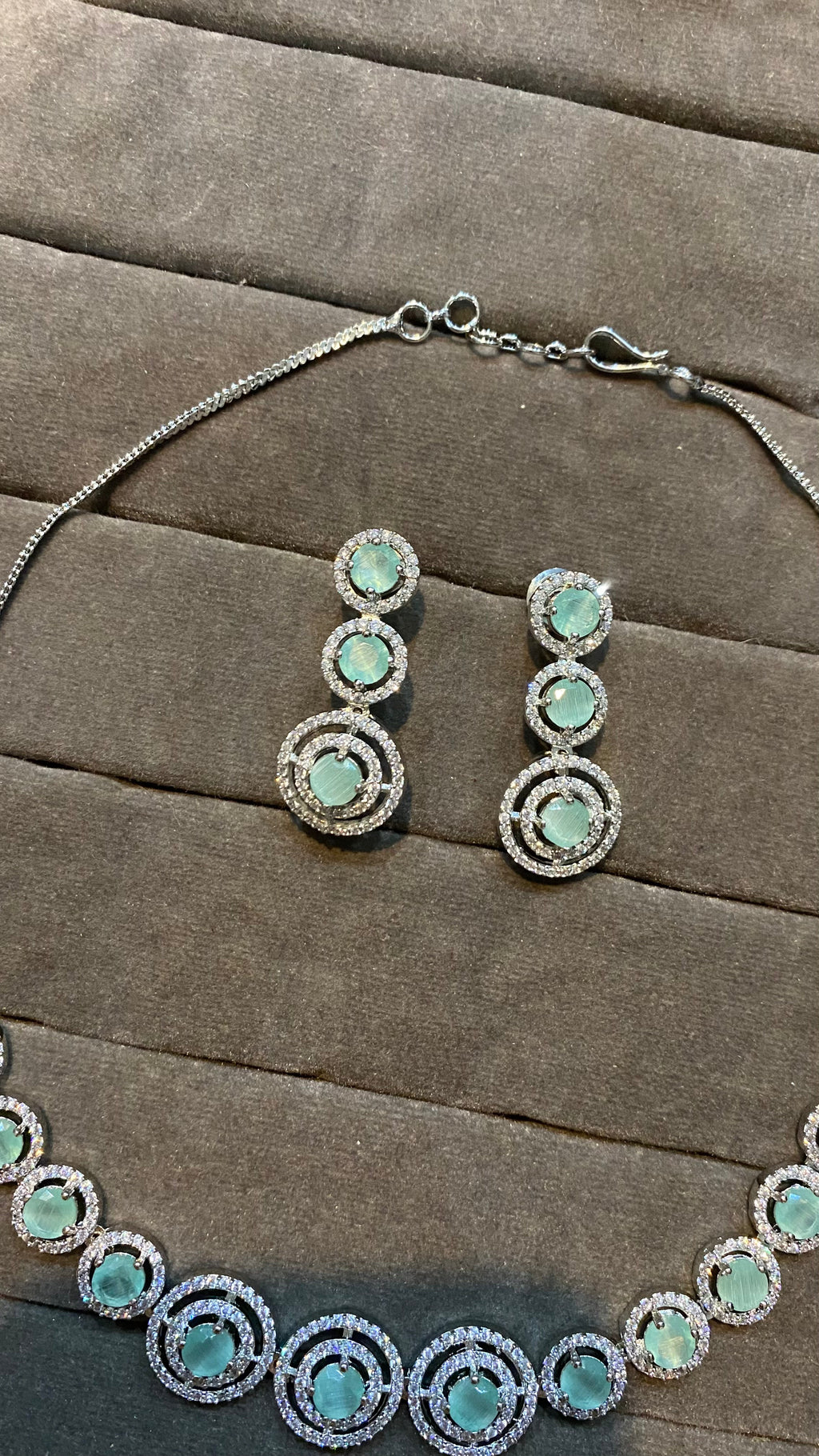 Rumani rhodium Plated American diamond ne